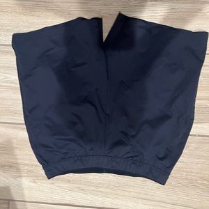 Uniqlo tennis shorts size M